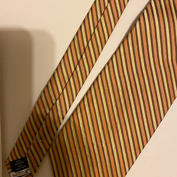 Claiborne polyester ties lot of 2 - Picture 9 of 9